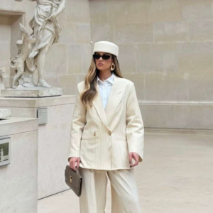 Blazer Thaci Mesquita